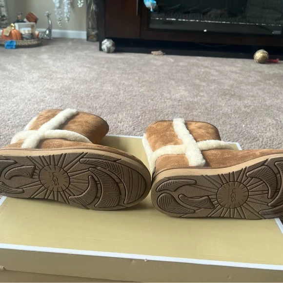 Cozy UGG Luv💞 - Picture 7 of 12